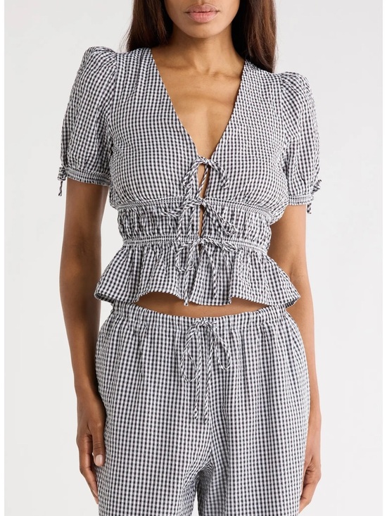 WAYF Tops - WAYF Nina Tie Front Top in Black